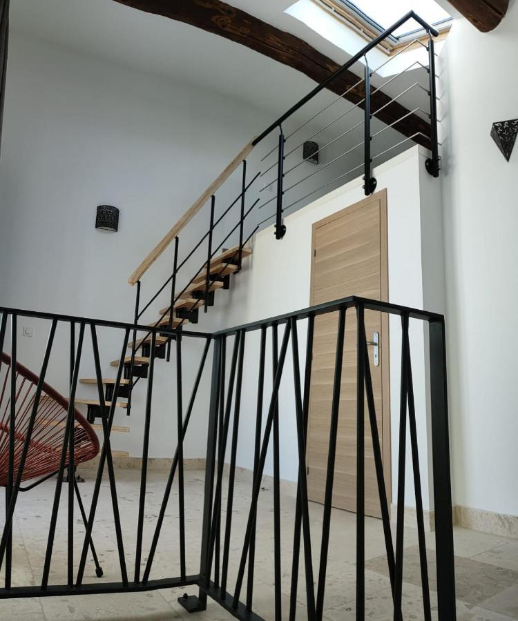 Appartement Dans Mas Provencal Arles Dış mekan fotoğraf
