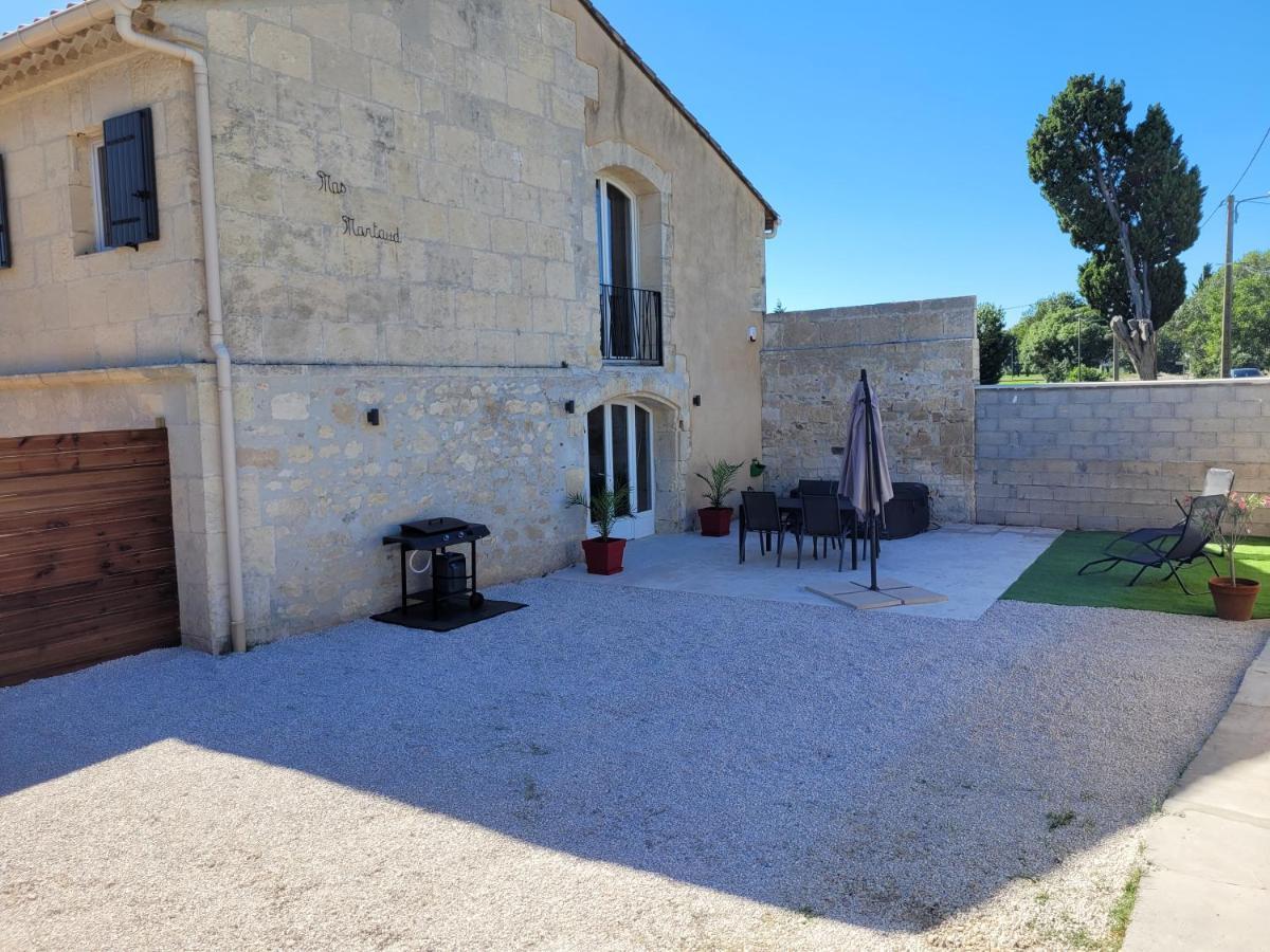 Appartement Dans Mas Provencal Arles Dış mekan fotoğraf